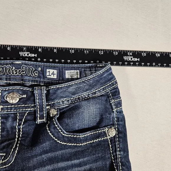 Miss Me Jeans Womens Size 14 Boot Cut  Embroidered Pocket Medium Wash - Picture 6 of 9